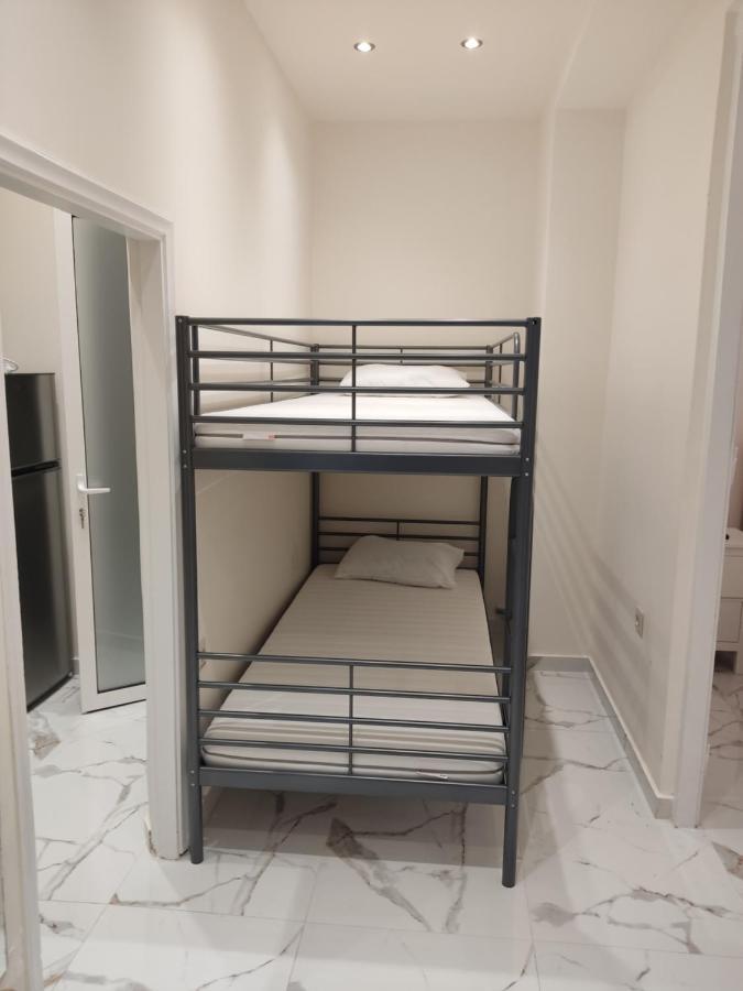 Athens City Center Luxury Suites Dış mekan fotoğraf